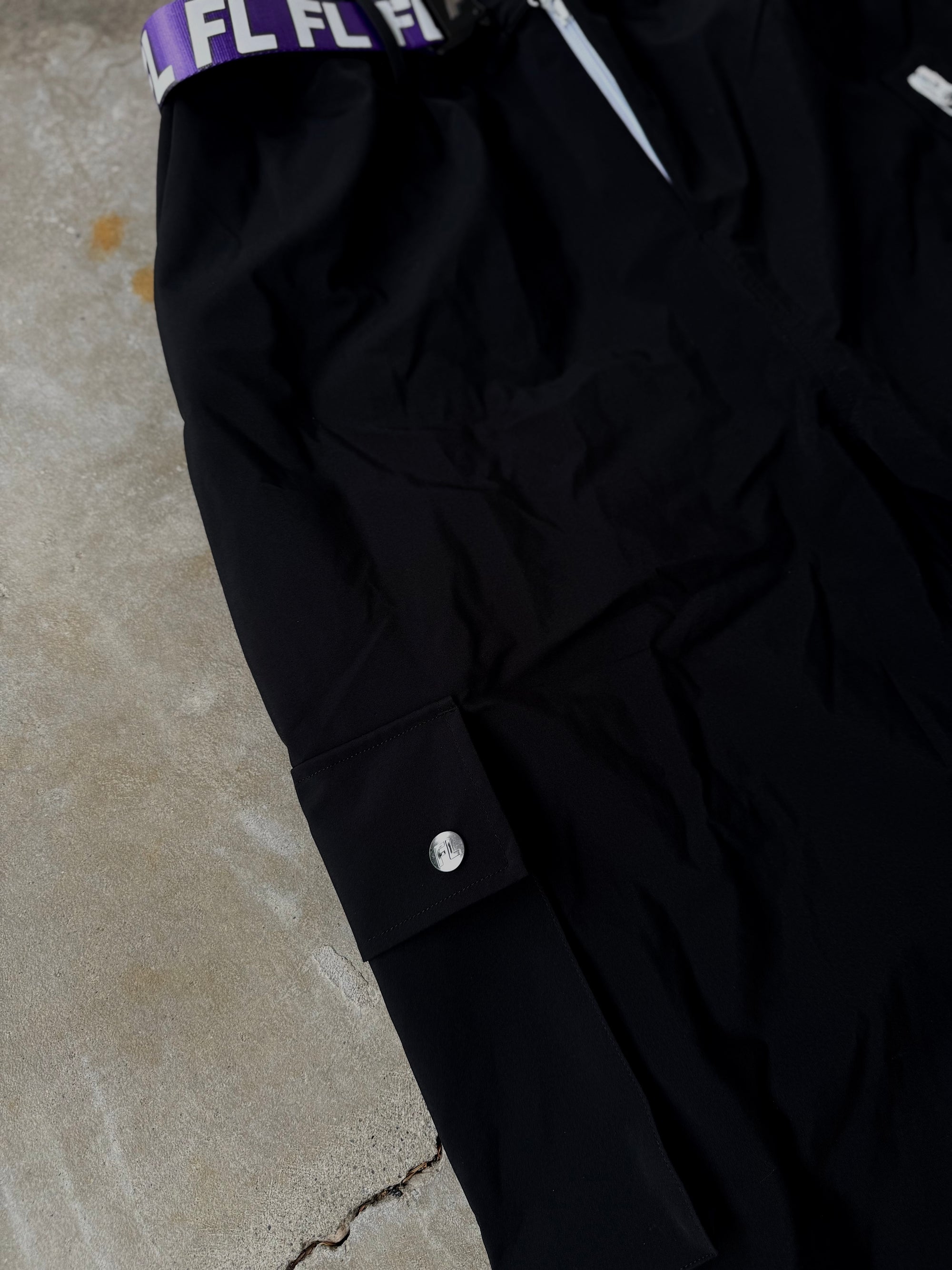 Black baggy snowpant V3