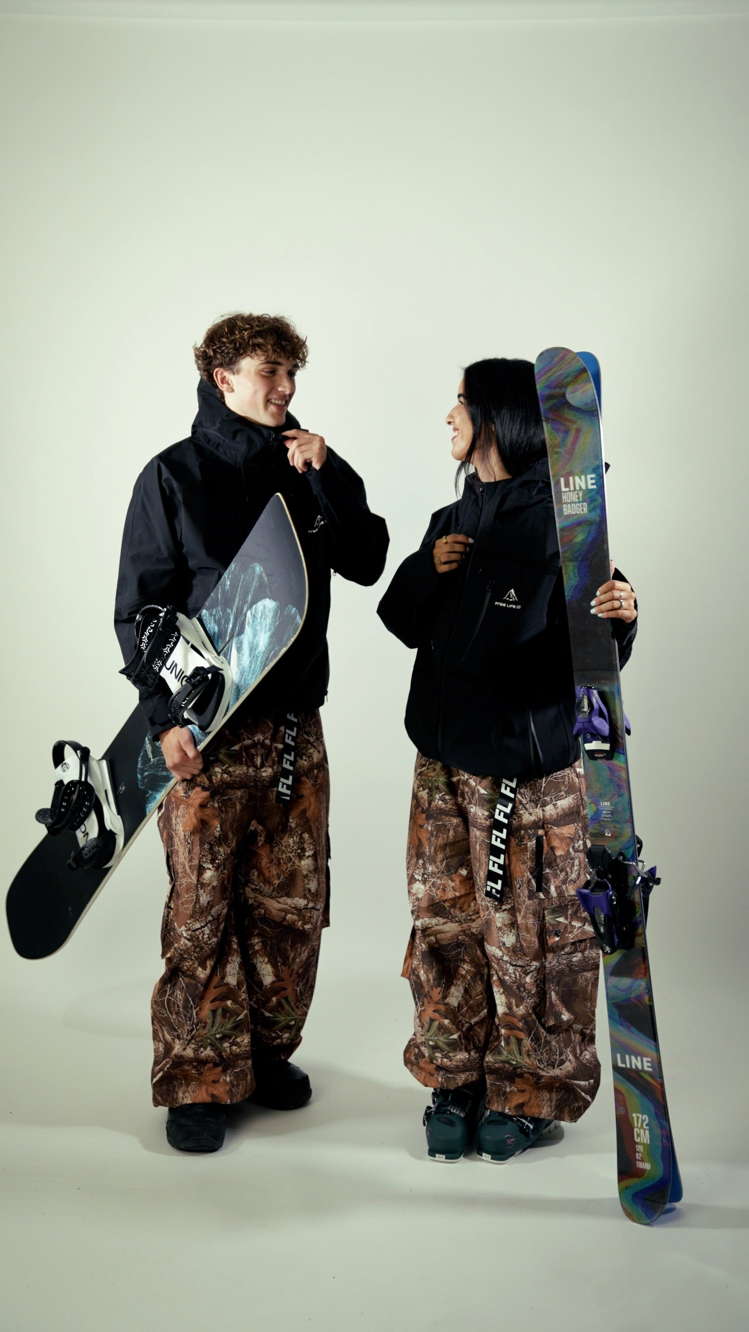 Real tree baggy snowpant V4