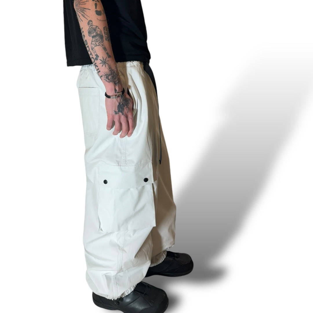 White baggy snowpants V2