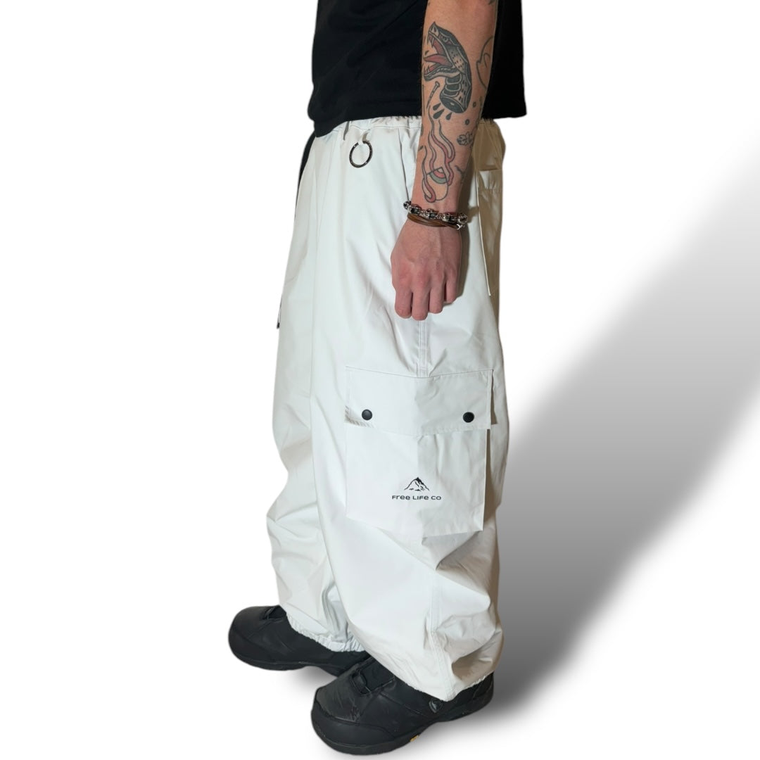 White baggy snowpants V2