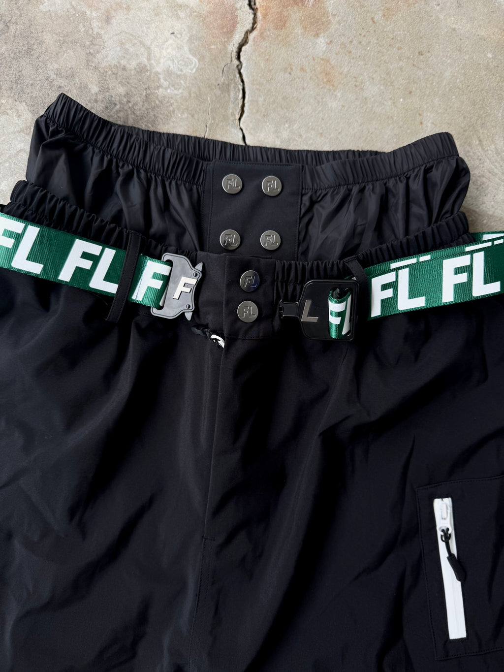 Black Baggy Snowpant V3