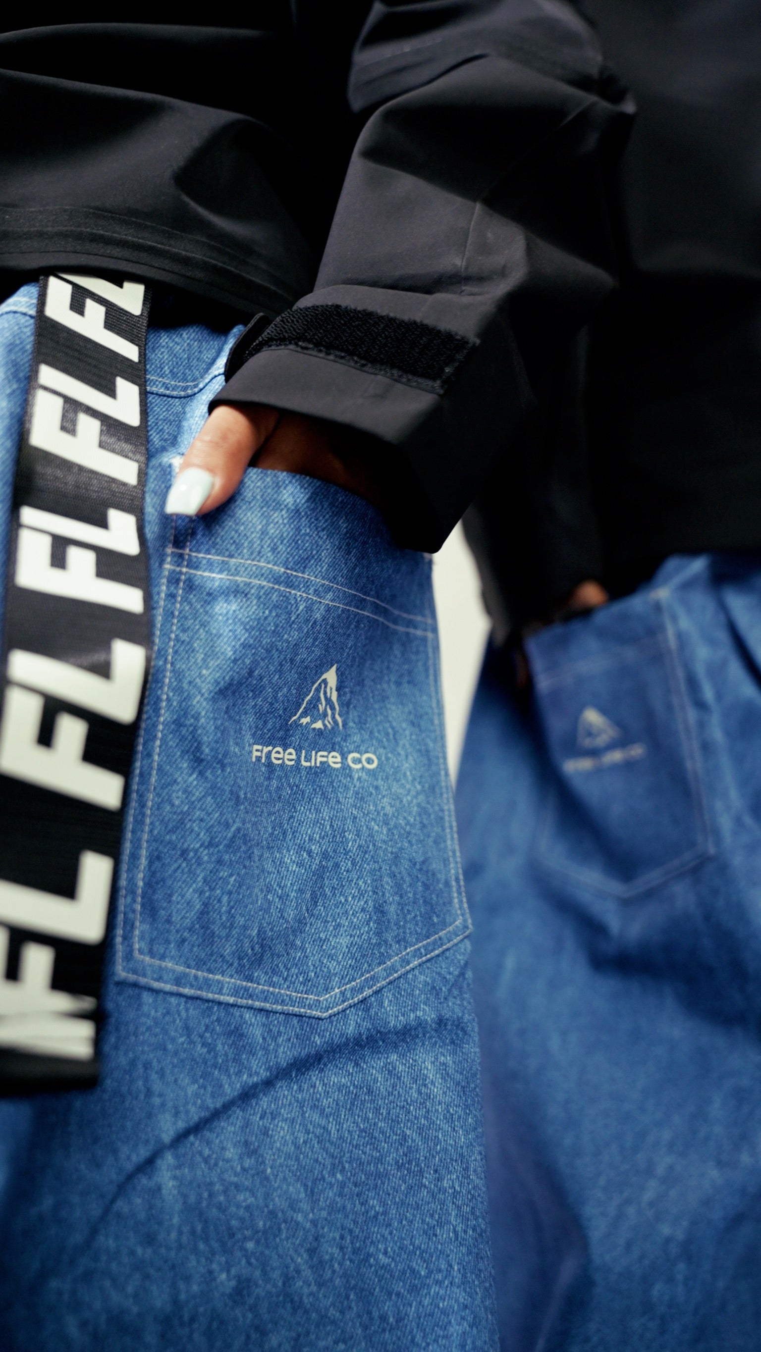 Baggy Denim Snow Pants V4