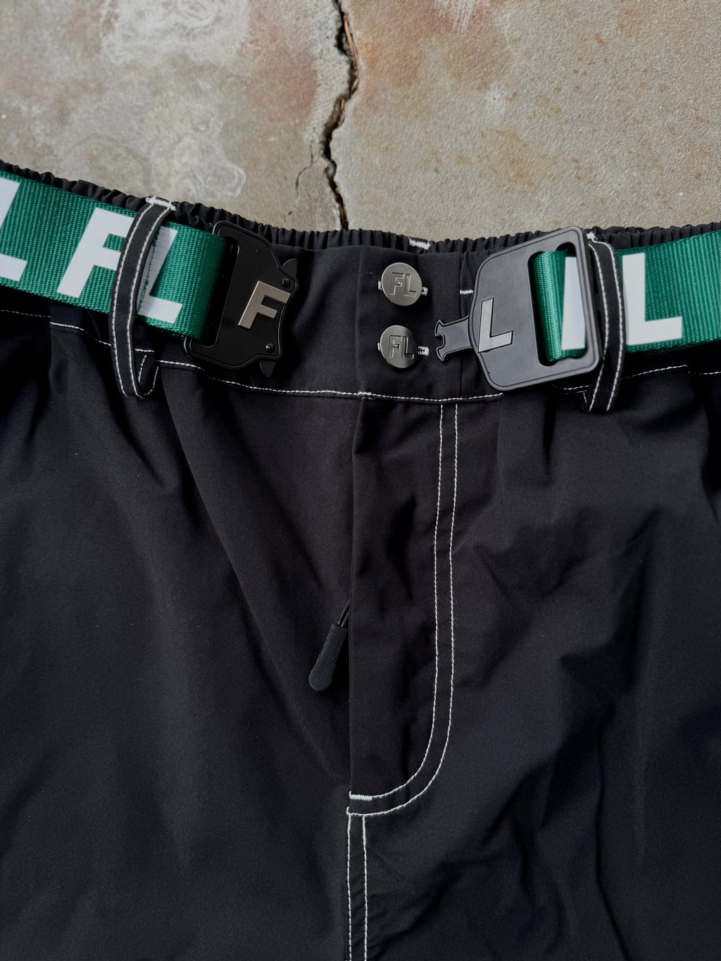 Straight leg snow pants