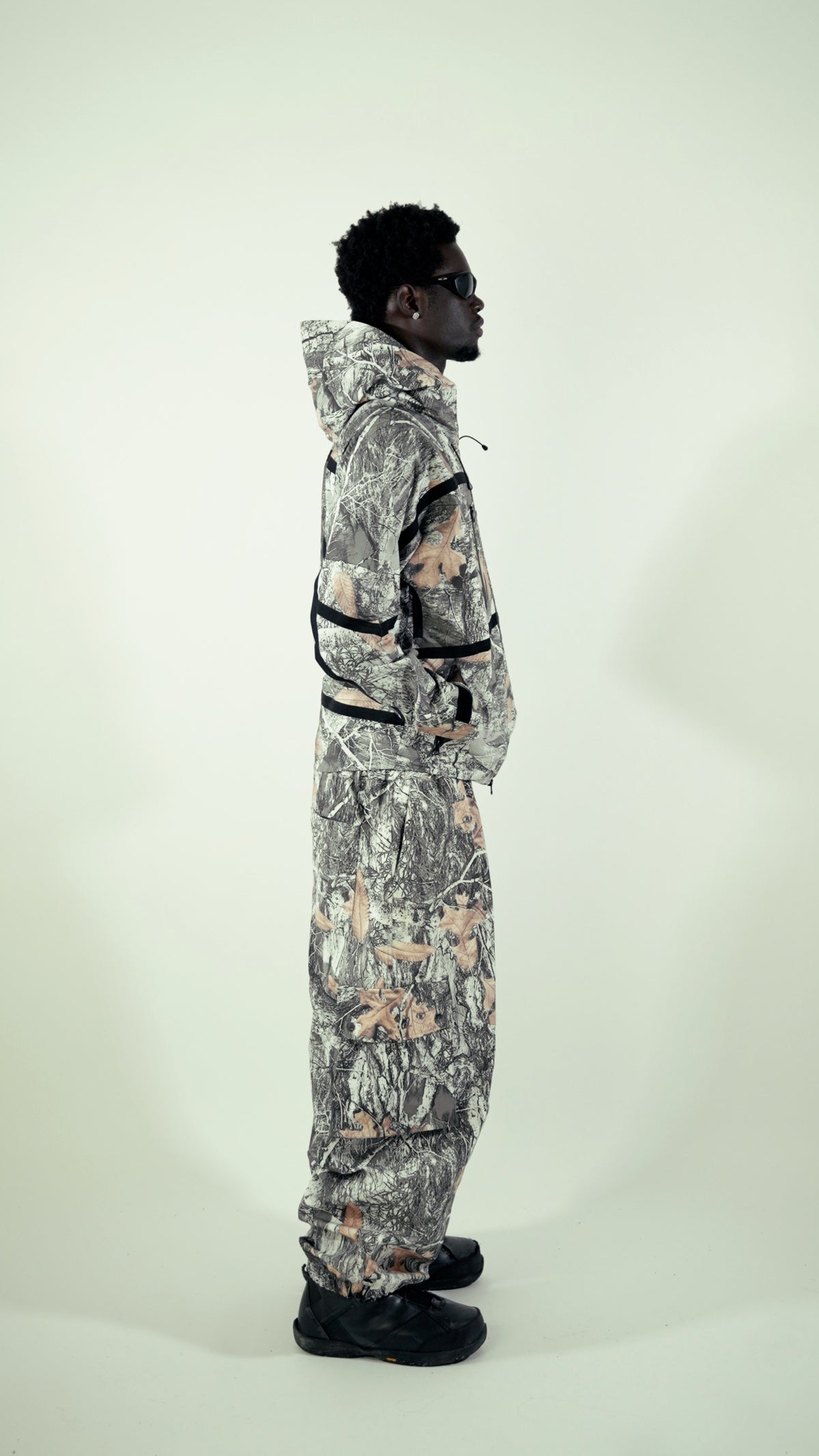 White-Realtree Baggy Snowpant V4